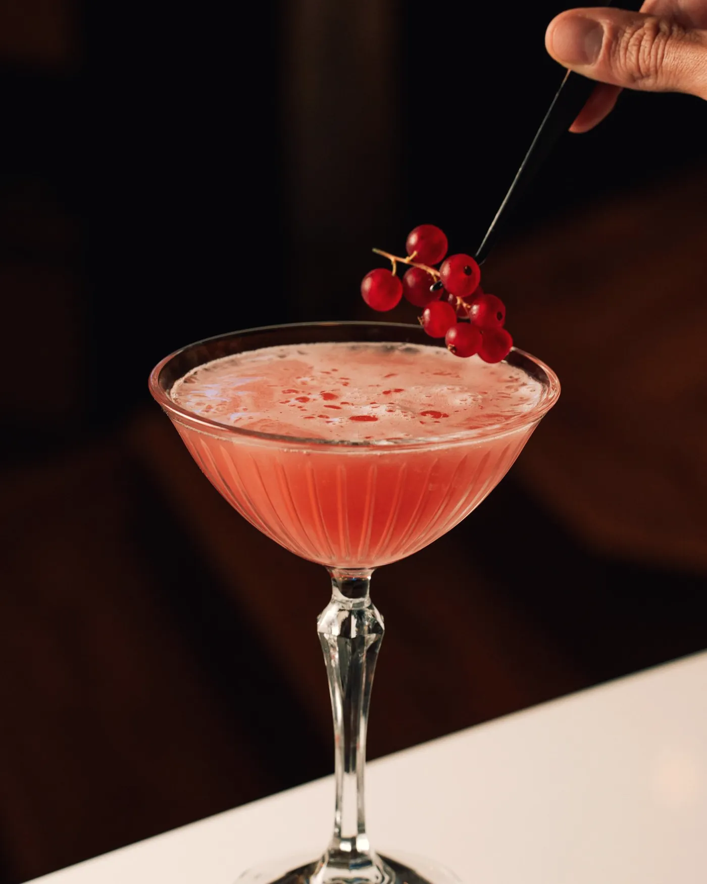 Cocktail ai ribes nella coppa